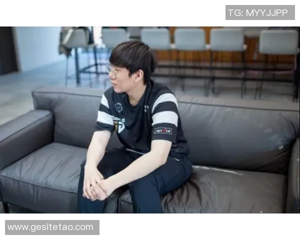 季后赛回应批评：我只专注于比赛